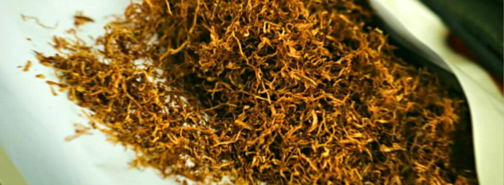 Интимный взгляд на мир текстур резаного табака